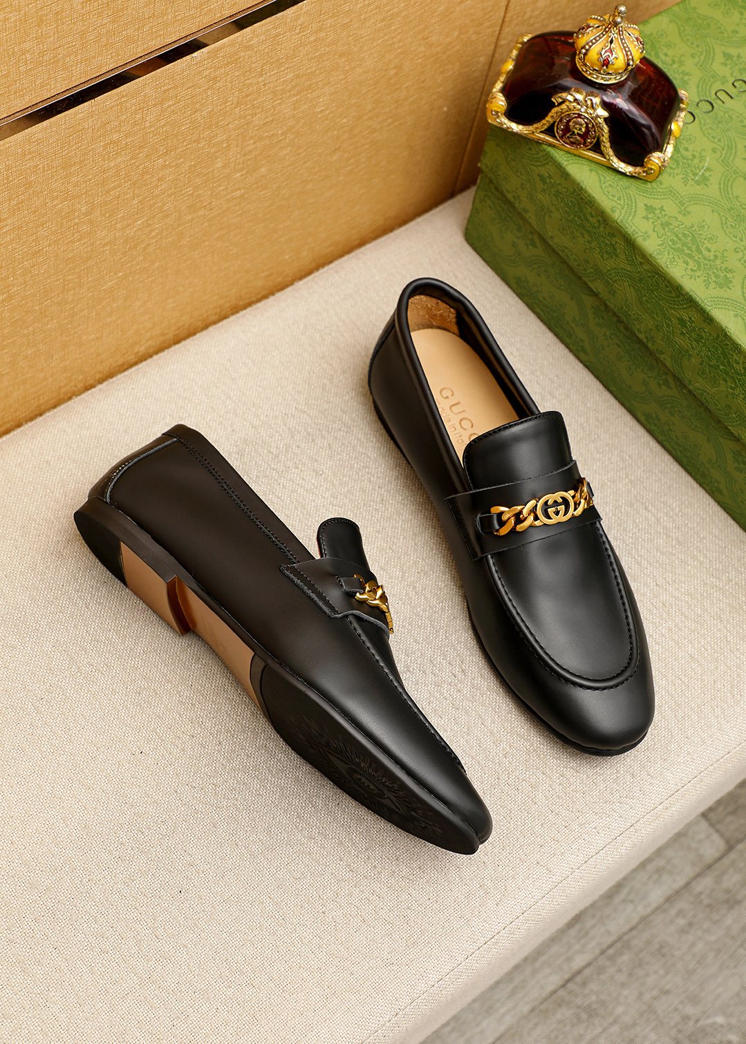 Gucci Leather Chain Loafers — side