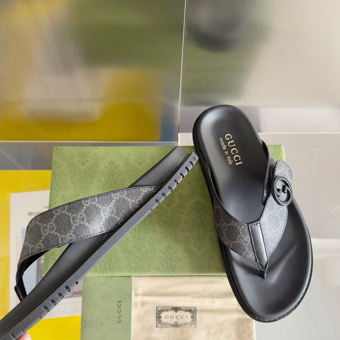 Gucci Black and Gray Monogram Toe-Post Sandals — front